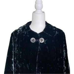 Vintage Velvet Black Cape OSFM Excellent Condition